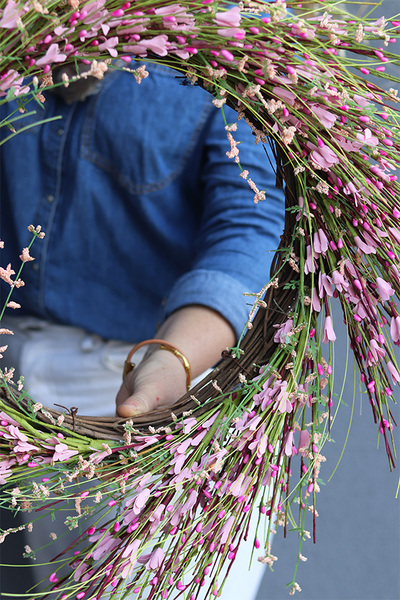 Pink Calina Big, wiosenny wianek na drzwi