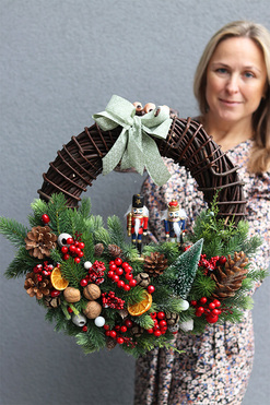 Dziadki Do Orzechów Big, świąteczny wianek dekoracyjny, rozp.53cm