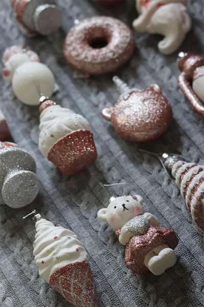 zestaw zawieszek choinkowych Toys, Różowa Kraina