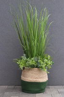 Belito Green Basket, sztuczna trawa w koszu z ziołami