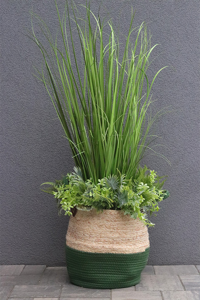 Belito Green Basket, sztuczna trawa w koszu z ziołami