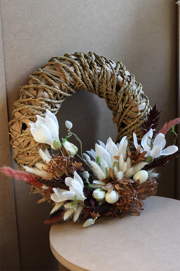 Magnolie Boho, wiosenny wianek z suszem