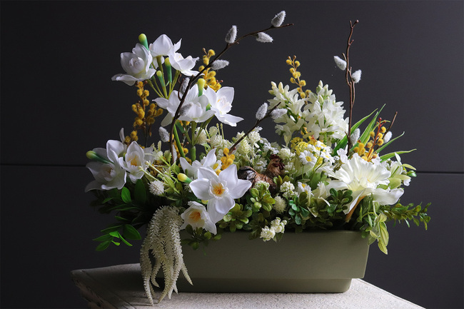 Kogucik Resta, stroik wielkanocny w naczyniu