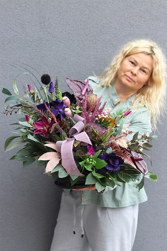 Plum Nedia, komplet dekoracji nagrobnych