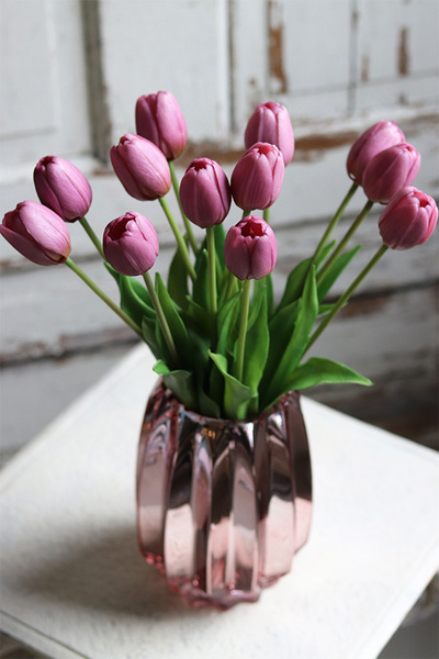Spring Alla, bukiet gumowych tulipanów w szklanym wazonie, wys.40cm