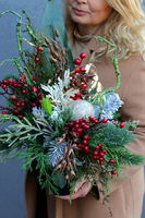 Święta Tuż Tuż, świąteczny bukiet nagrobny we wkładzie