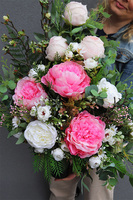 Pink Dalla, bukiet nagrobny we wkładzie