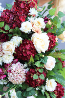 Burgundia 2, ogromna wiązanka nagrobna