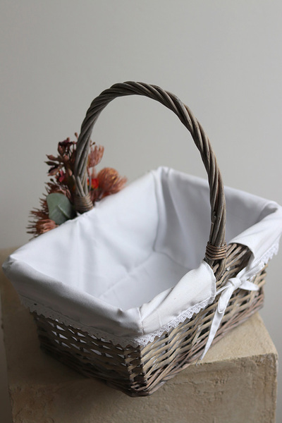 Morelowy Sad, dekorowany koszyczek wielkanocny