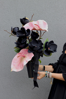 Czarna Magnolia, bukiet nagrobny we wkładzie