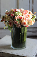 bogaty bukiet wiosennych kwiatów w szklanym wazonie, Narcisio, wys.31cm 