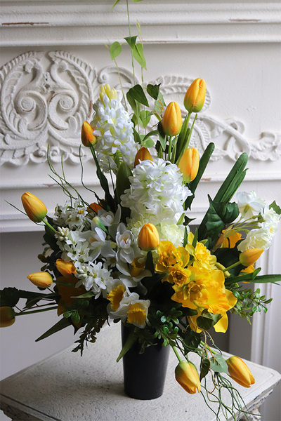 Żółta Pani Wiosna Volcan, komplet dekoracji nagrobnych