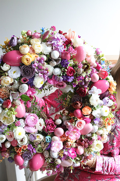 Różowa Elegancja, wielkanocny wianek dekoracyjny