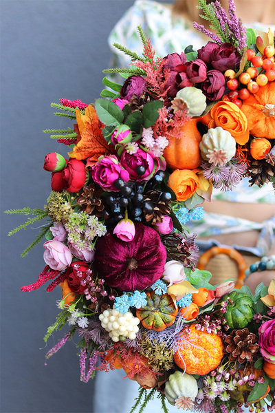 Auturra II, jesienny wianek z aksamitnymi dyniami, śr.46cm