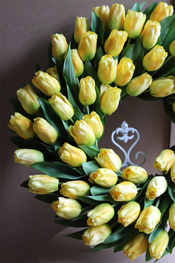 Witaj Wiosno Żółty, wiosenny wianek z tulipanów, śr.50cm