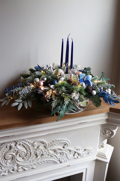 Blue Eveline Pompadour, adwentowy stroik LED, wym.34x54cm 