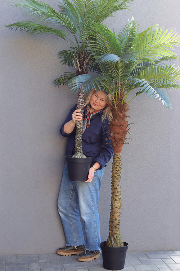 Palma Kokosowa, sztuczna roślina w doniczce