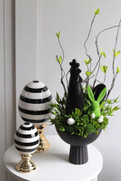 Black Easter, stroik wielkanocny z kurą