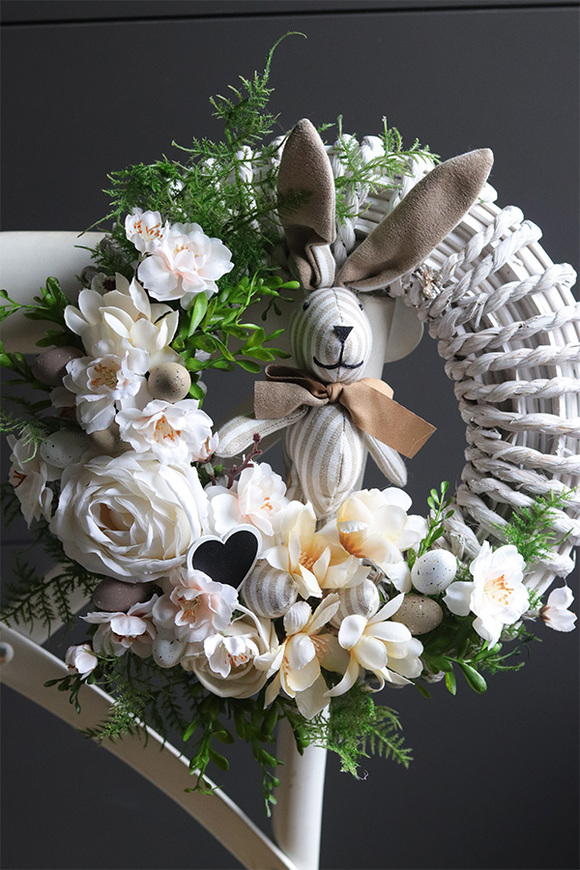 Zajączek Wiosenny, wiosenny wianek dekoracyjny