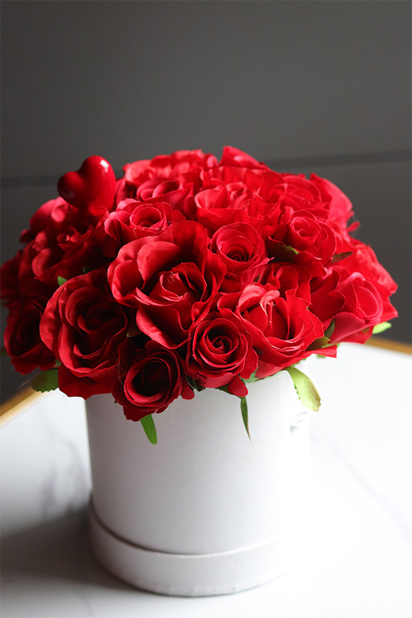 Walenty, różany flowerbox na walentynki
