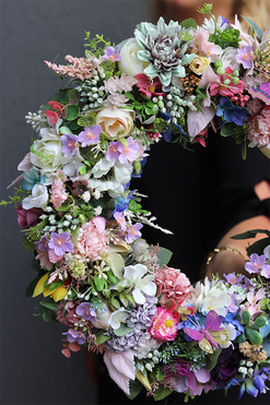 Leosi, wianek na drzwi z motylami, śr.40cm