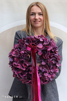 Hortensje Fioletti, wianek na drzwi z hortensji