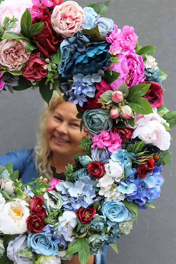 Caryca Belladonna, duży dekoracyjny wianek