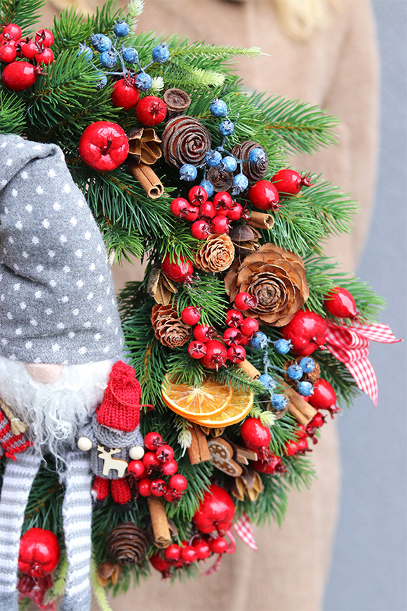 Skrzat Świąteczny, bożonarodzeniowy wianek na drzwi	