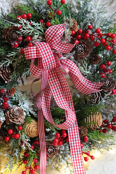 Redite mroźny wianek zimowy z kokardą