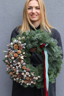 OD RĘKI Zimowy Nobilis, świąteczny wianek z żywymi gałązkami, śr.40cm