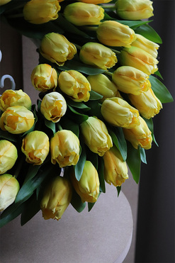 Witaj Wiosno Żółty, wiosenny wianek z tulipanów, śr.50cm