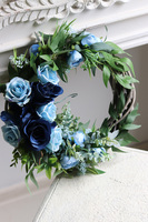 Blue Roses, asymetryczny granatowy wianek