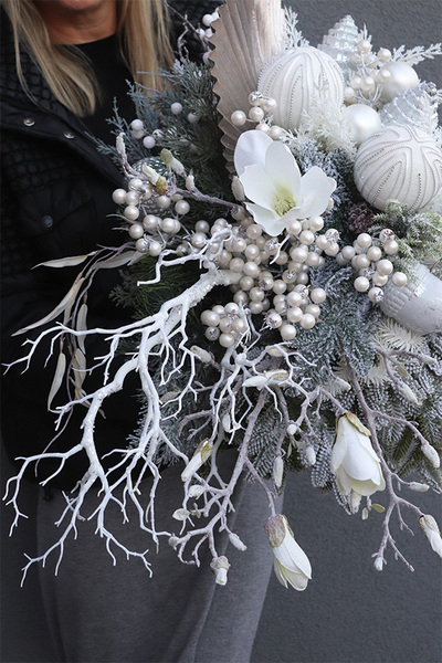 Landia Silver Lux, zimowa kompozycja w osłonce LED