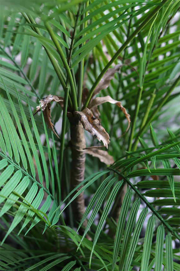Areca Silver Moon, sztuczna palma w srebrnej donicy