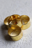 Złota Ballada 2, metalowe obrączki na serwetki