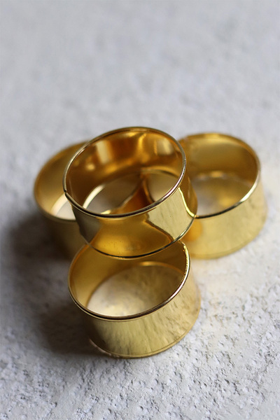 Złota Ballada 2, metalowe obrączki na serwetki