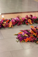 Lawa Glorioza, girlanda dekoracja witryny sklepowej