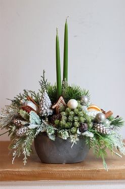 Winter Day, adwentowy stroik ze świecami, wym.28x25x15cm