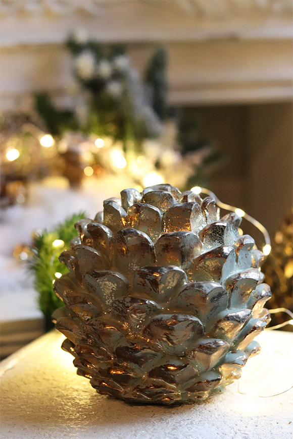 Gold Line 2, szyszka figurka świąteczna