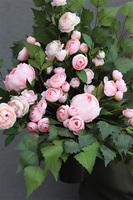 Angielska Róża, bukiet nagrobny we wkładzie do wazonu