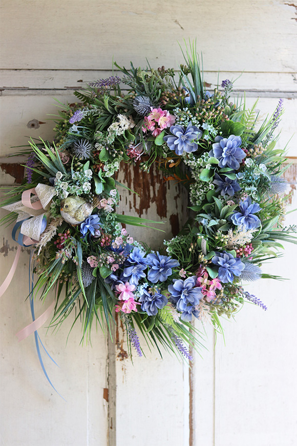 delikatny wiosenny wianek, Niebieska Łuna Round, śr.37cm 