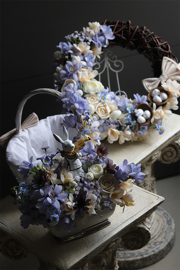 Fioletowa Delikata, wielkanocny wianek dekoracyjny