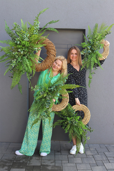 Paprocie XL, asymetryczny zielony wianek