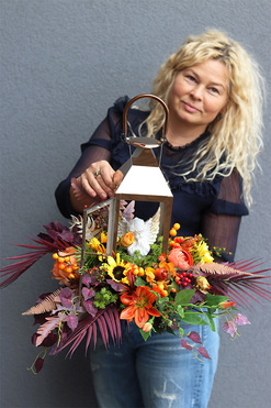 Angelo Garden Autumn 2, lampion nagrobny z kwiatami, wys.46cm