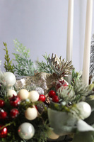 Piękna Zima, świąteczny stroik z łosiem i świecami