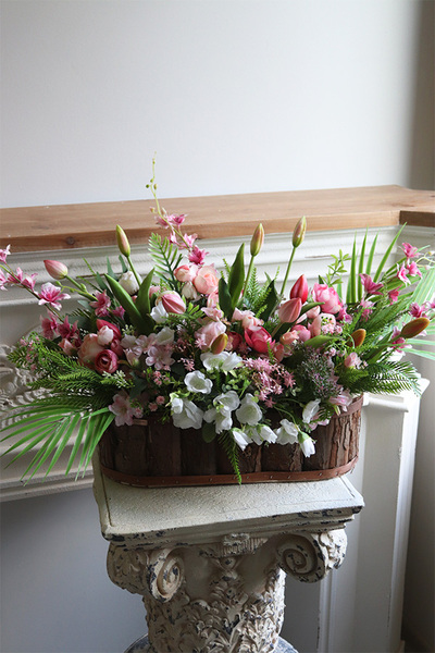 Refrada, wiosenna kompozycja w skrzynce