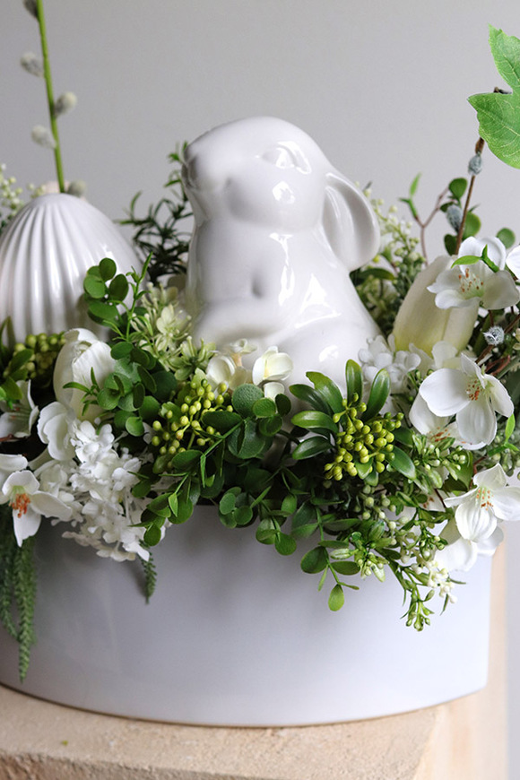 Manfredo Blanco, stroik wielkanocny z zającem