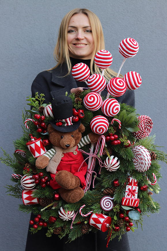 Odlotowy Miś Zimowy, świąteczny wianek dekoracyjny