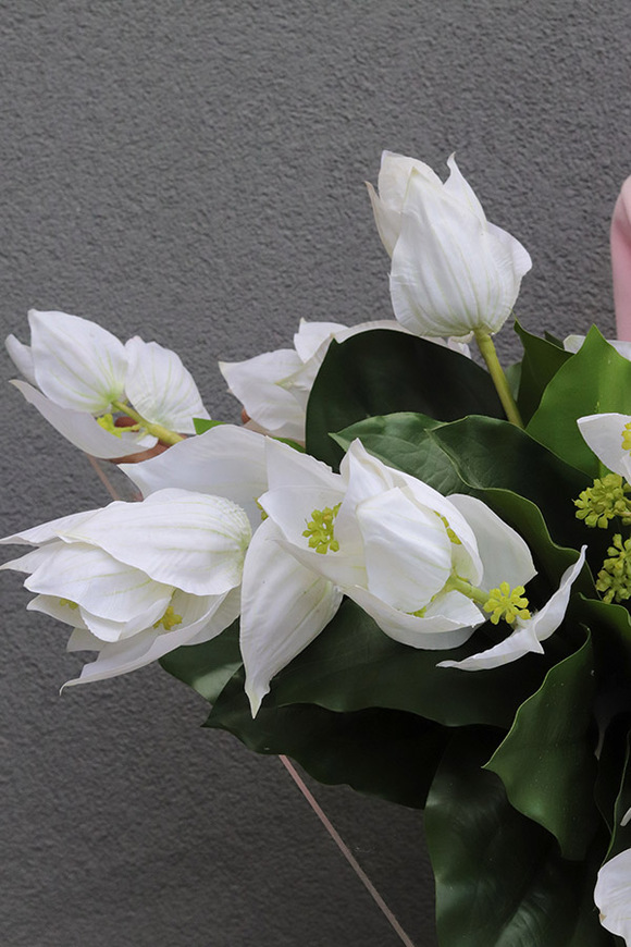 Clear Design Medinilla, dekoracja nagrobna na płycie