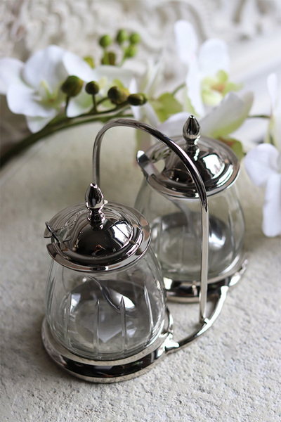 dwa pojemniki na stojaku, Lux Villa Silver Glamour